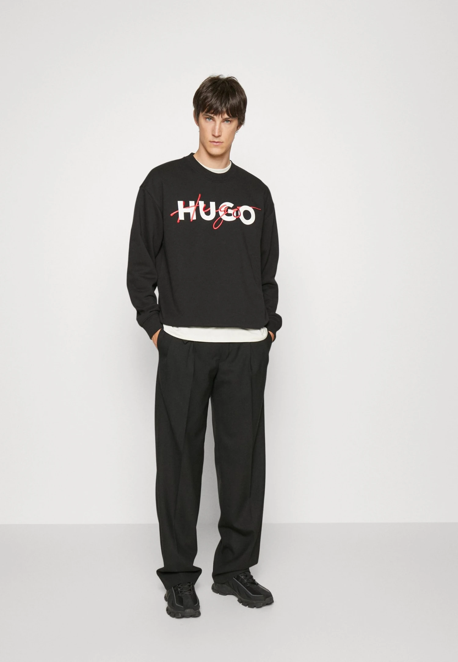 Hugo Droyko - Sweatshirt - Black 4 Hugo Droyko - Sweatshirt - Black - Image 2