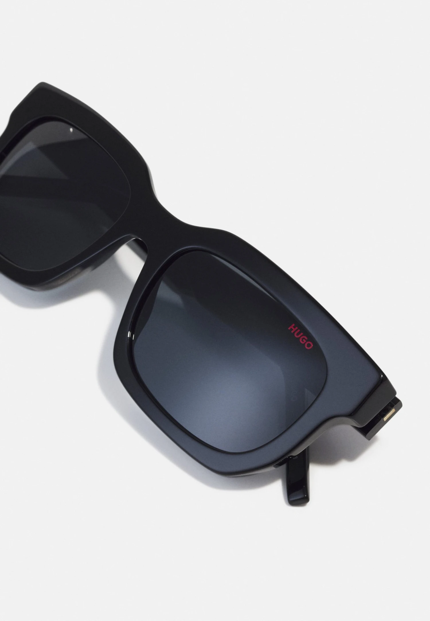 Hugo Unisex - Sunglasses - Black 6 Hugo Unisex - Sunglasses - Black - Image 4