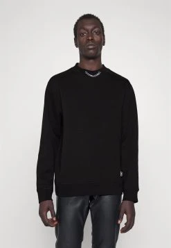 Hugo Derentil- Jumper - Black