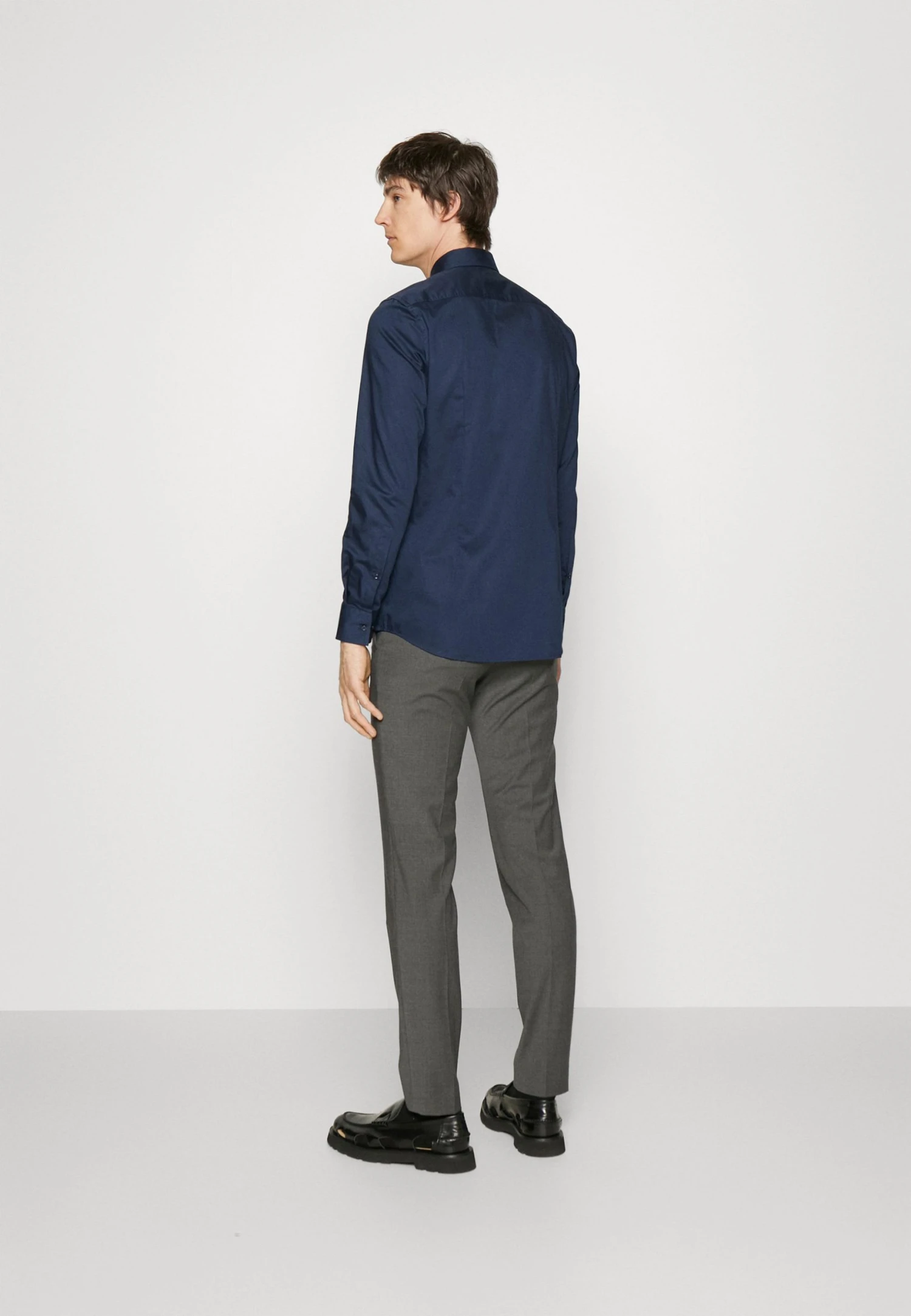 Hugo Kason - Formal Shirt - Dark Blue Thirteen 5 Hugo Kason - Formal Shirt - Dark Blue Thirteen - Image 3