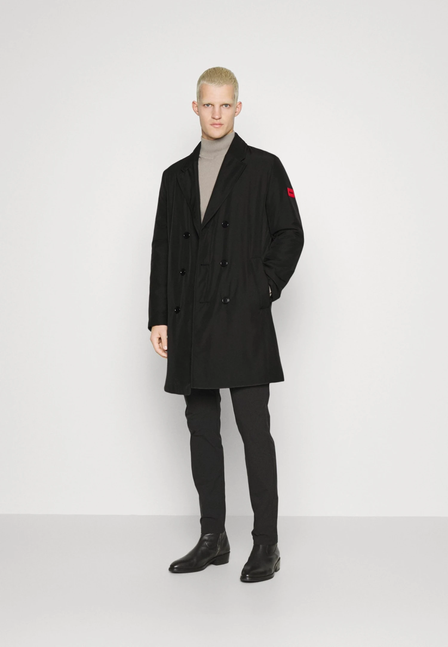 Hugo Marlondo - Classic Coat - Black 4 Hugo Marlondo - Classic Coat - Black - Image 2
