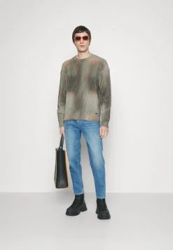 Hugo Sashon - Jumper - Open Green 9 Hugo Sashon - Jumper - Open Green -Hugo Shop 41081fe0710541a1a2c494ff9c57f52f