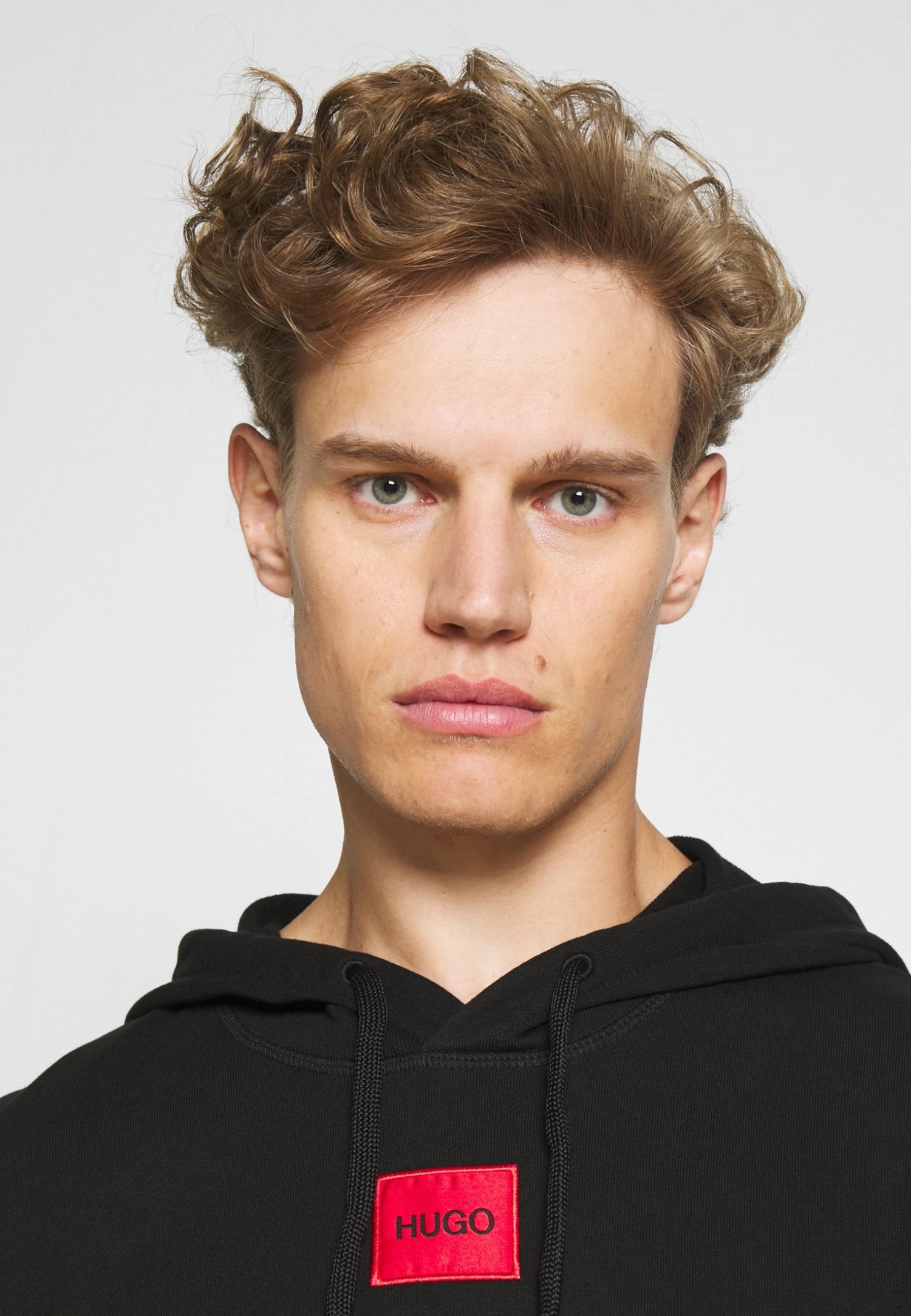 Hugo Daratschi - Hoodie - Black 6 Hugo Daratschi - Hoodie - Black - Image 4