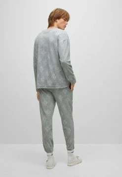 Hugo Me Set - Pyjama Set - Grey Five 9 Hugo Me Set - Pyjama Set - Grey Five -Hugo Shop 4b6e21fa47bc4a11a03f05ce2e694bc2