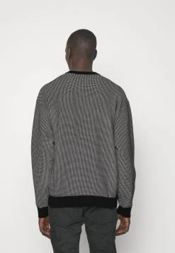 Hugo Scol - Jumper - Black -Hugo Shop 52daa2c5a57846239a19e0088542a8d8