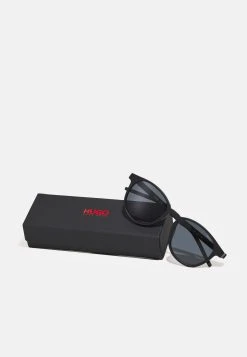Hugo Unisex - Sunglasses - Matte Black 8 Hugo Unisex - Sunglasses - Matte Black -Hugo Shop 55aad2edaebe49e190849064ac549a0b