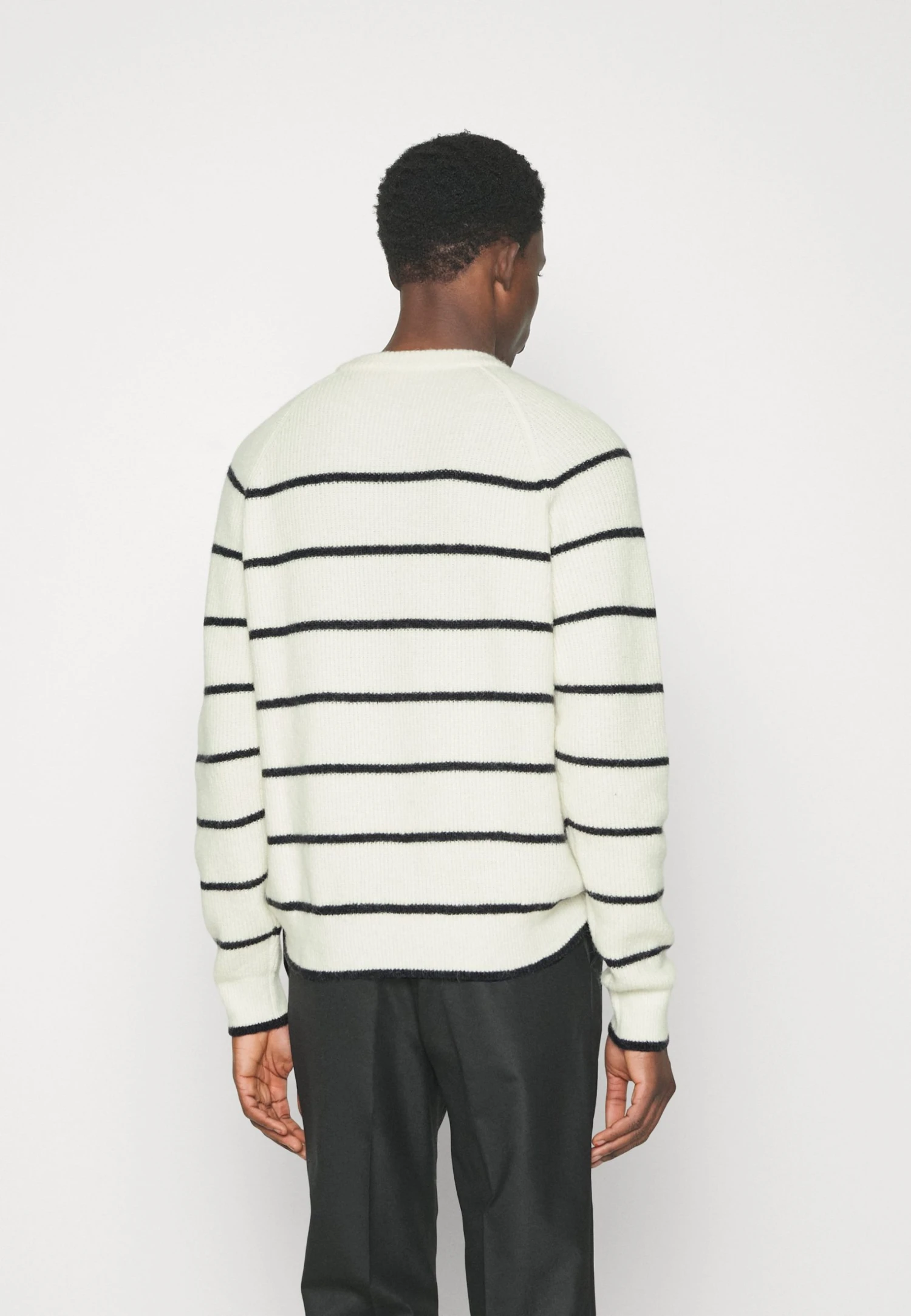 Hugo Stom - Jumper - Natural 5 Hugo Stom - Jumper - Natural - Image 3