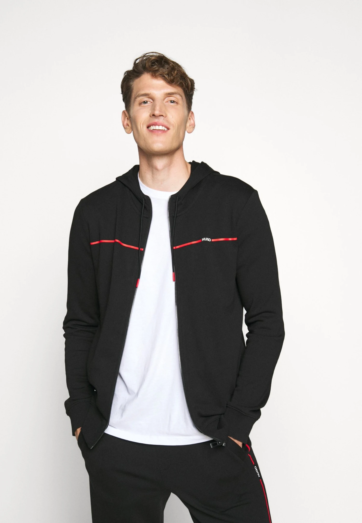 Hugo Dapie - Zip-Up Sweatshirt - Black 3 Hugo Dapie - Zip-Up Sweatshirt - Black