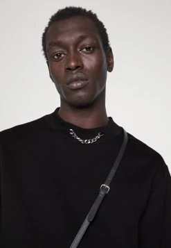 Hugo Derentil- Jumper - Black -Hugo Shop 74aeea7f86b247ff87e6452c3dc9094f