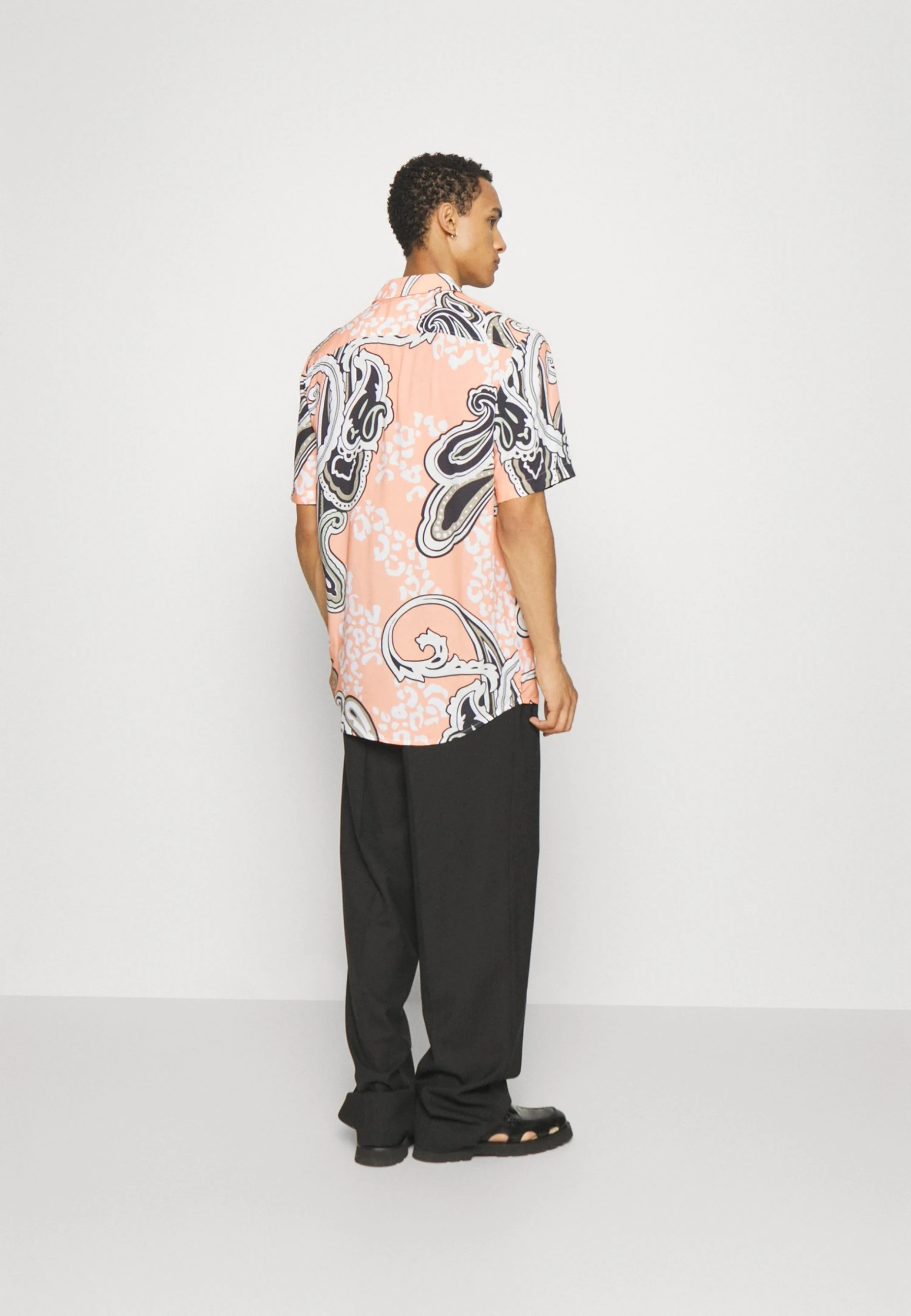 Hugo Ellino - Shirt - Light/Pastel Red 5 Hugo Ellino - Shirt - Light/Pastel Red - Image 3