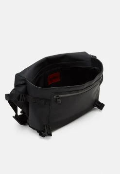 Hugo Elliott Messeng Unisex - Across Body Bag - Black -Hugo Shop 7a001fa9205f421db25adad9c74a2ad4
