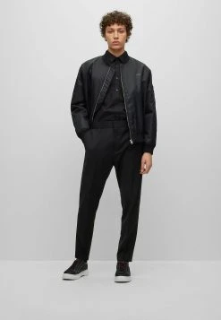 Hugo Urian Derby - Trainers - Black One