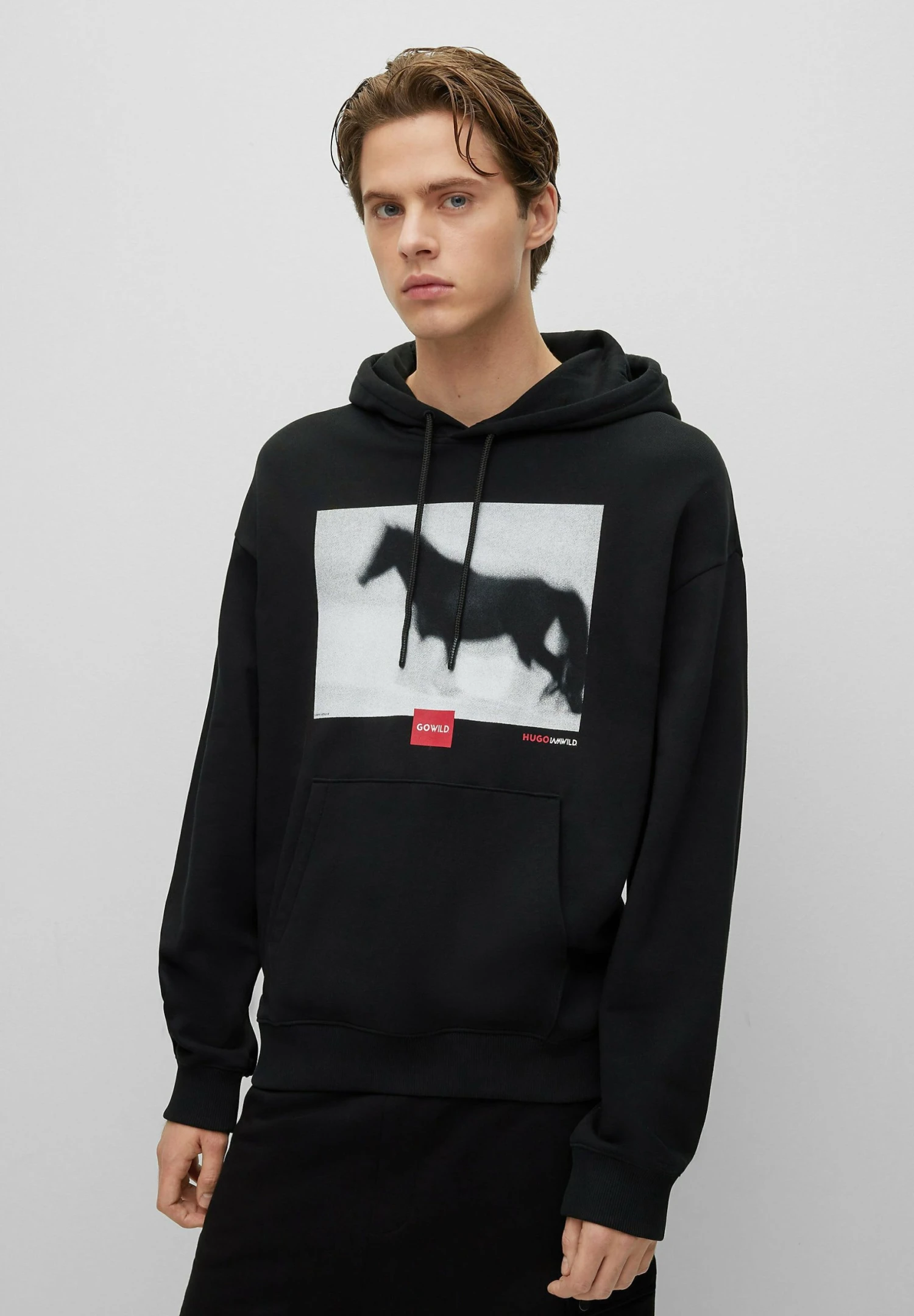 Hugo Dorse - Hoodie - Black One 3 Hugo Dorse - Hoodie - Black One