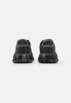 Hugo Trainers - Black -Hugo Shop 8e07f01e2cd24266b02677f1a66ea226