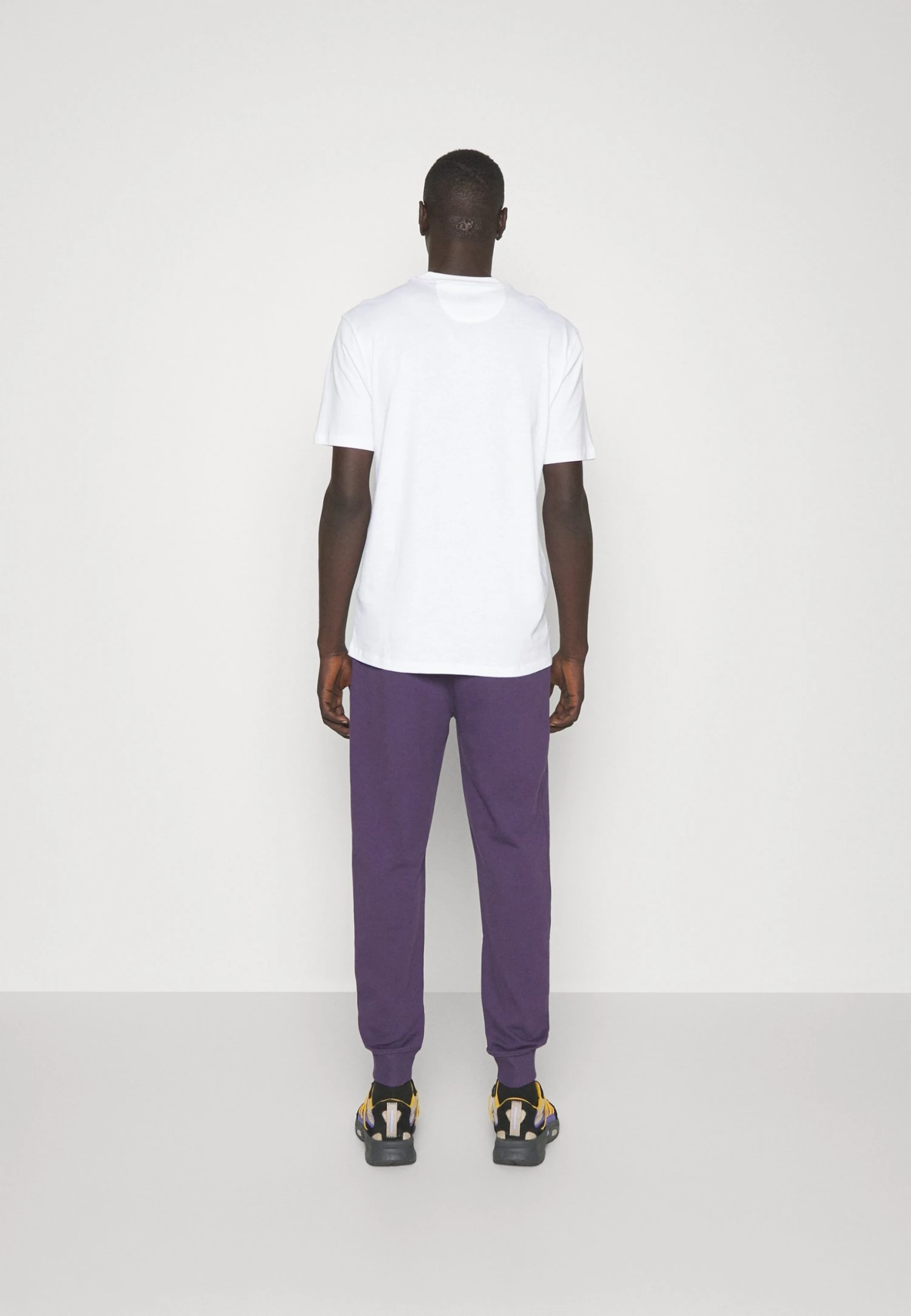 Hugo Print T-Shirt - White 5 Hugo Print T-Shirt - White - Image 3