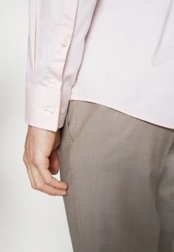 Hugo Kason - Formal Shirt - Light/Pastel Red -Hugo Shop ad661426b3d4497fbded09d14f016393