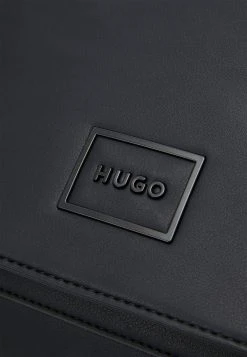 Hugo Elliott Messeng Unisex - Across Body Bag - Black -Hugo Shop af78fd6d97e642c6acf9b96be2aa0206