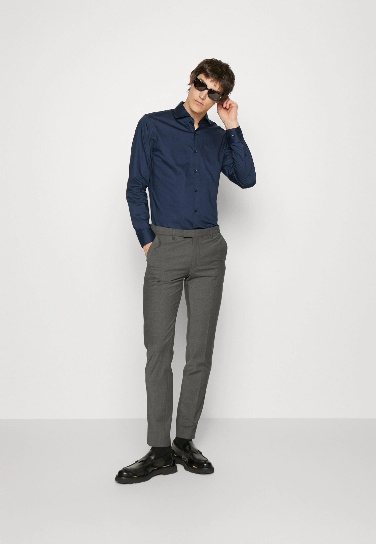 Hugo Kason - Formal Shirt - Dark Blue Thirteen 4 Hugo Kason - Formal Shirt - Dark Blue Thirteen - Image 2