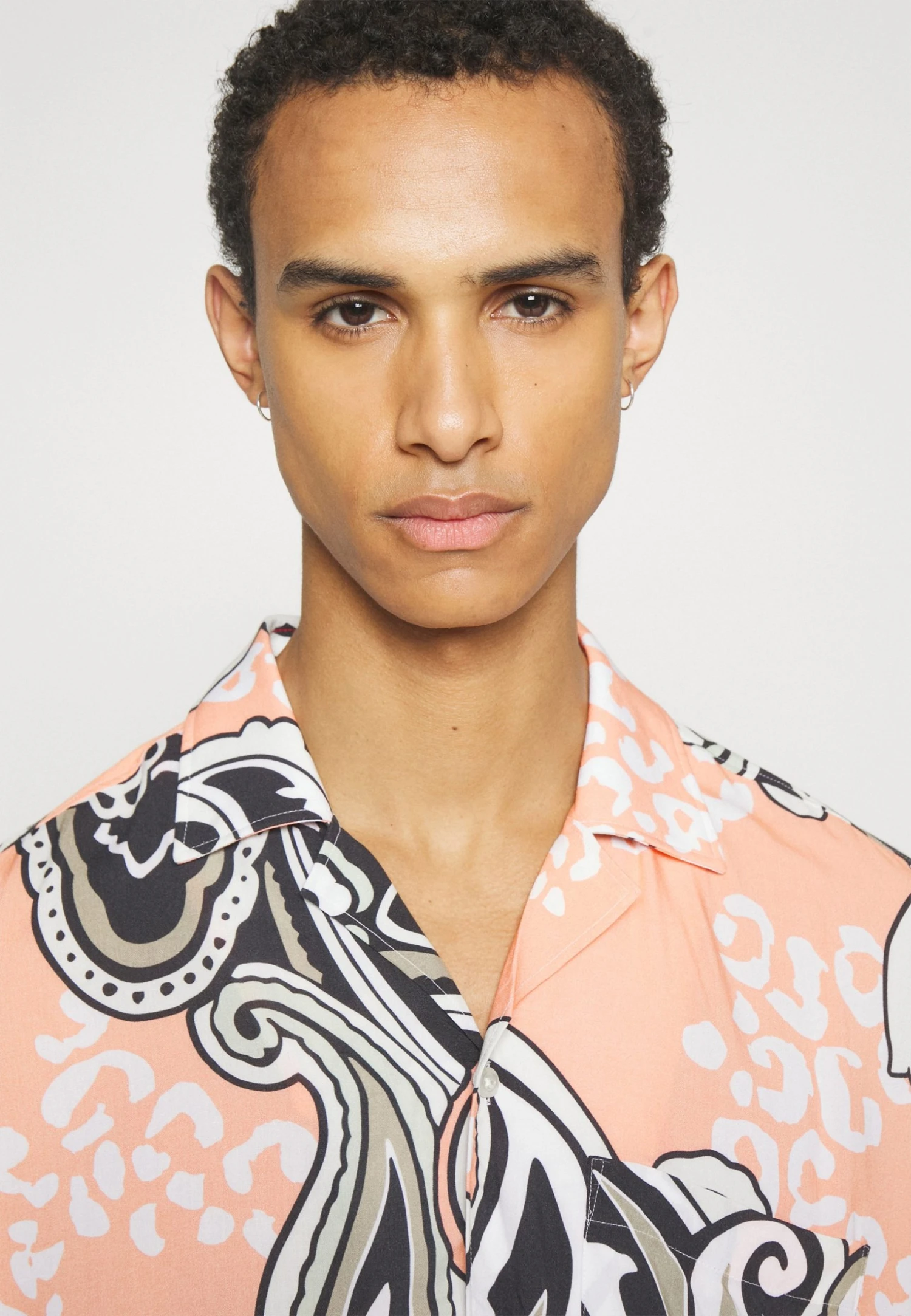 Hugo Ellino - Shirt - Light/Pastel Red 6 Hugo Ellino - Shirt - Light/Pastel Red - Image 4