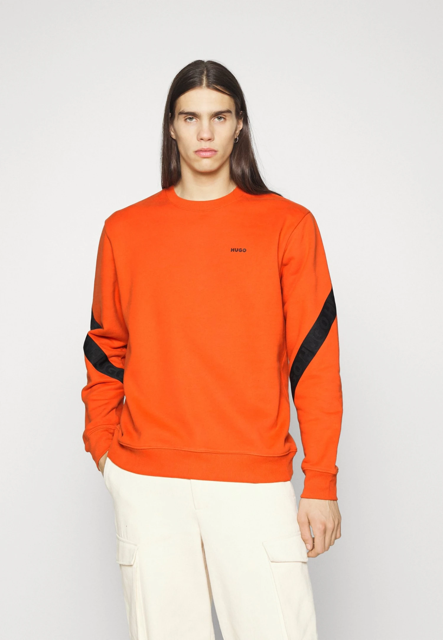 Hugo Ditron - Sweatshirt - Dark Orange 3 Hugo Ditron - Sweatshirt - Dark Orange