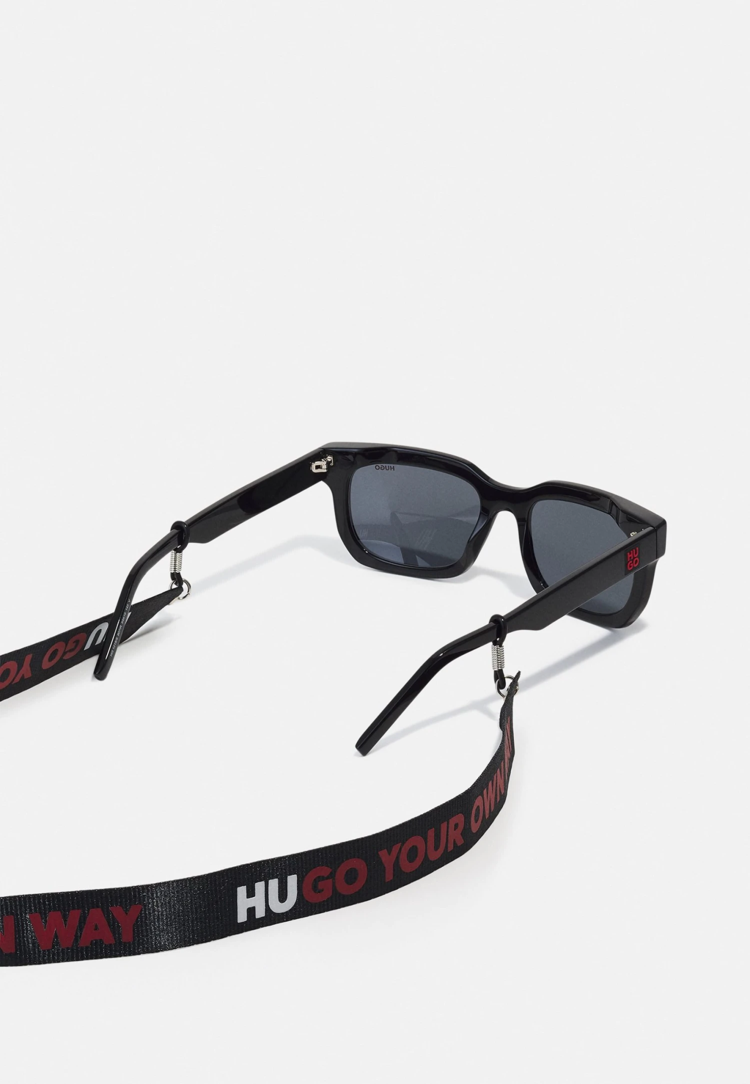 Hugo Unisex - Sunglasses - Black 4 Hugo Unisex - Sunglasses - Black - Image 2