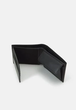 Hugo Myles Trifold Unisex - Wallet - Black -Hugo Shop d0350e23e0a14b358c306e76669faa79