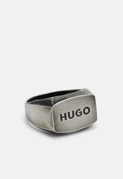 Hugo Logobold Unisex - Ring - Silver-Coloured -Hugo Shop d0a96cd0152f436b8e35c8fcb44c6261