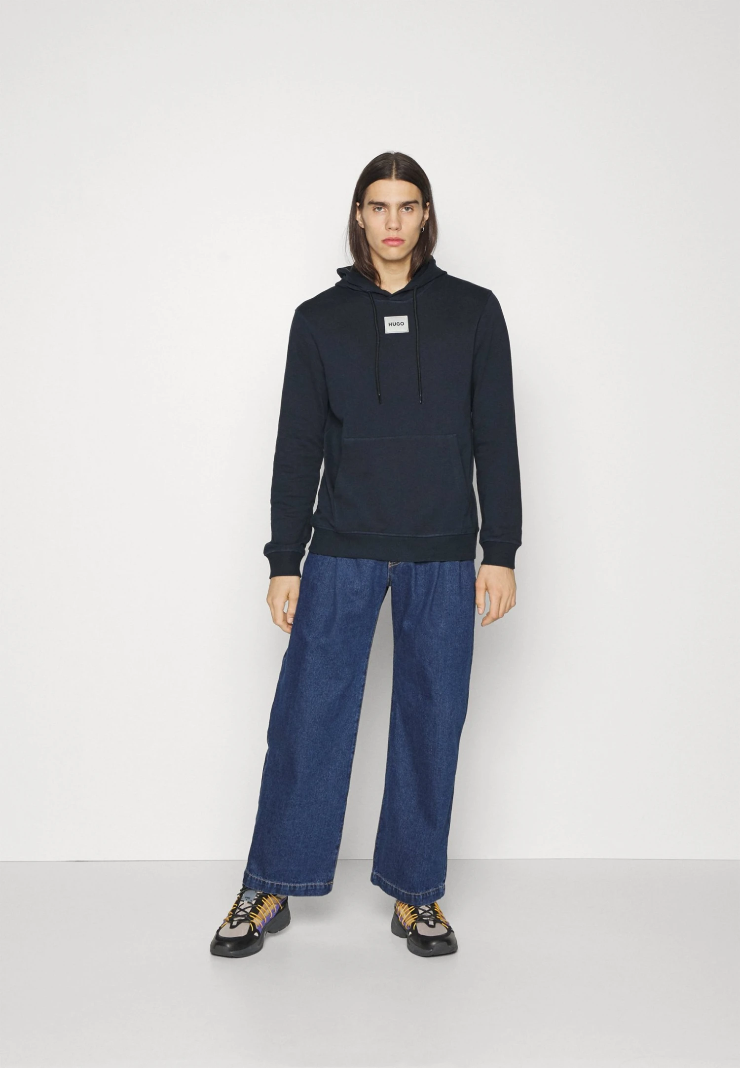 Hugo Daratschi - Sweatshirt - Dark Blue 4 Hugo Daratschi - Sweatshirt - Dark Blue - Image 2