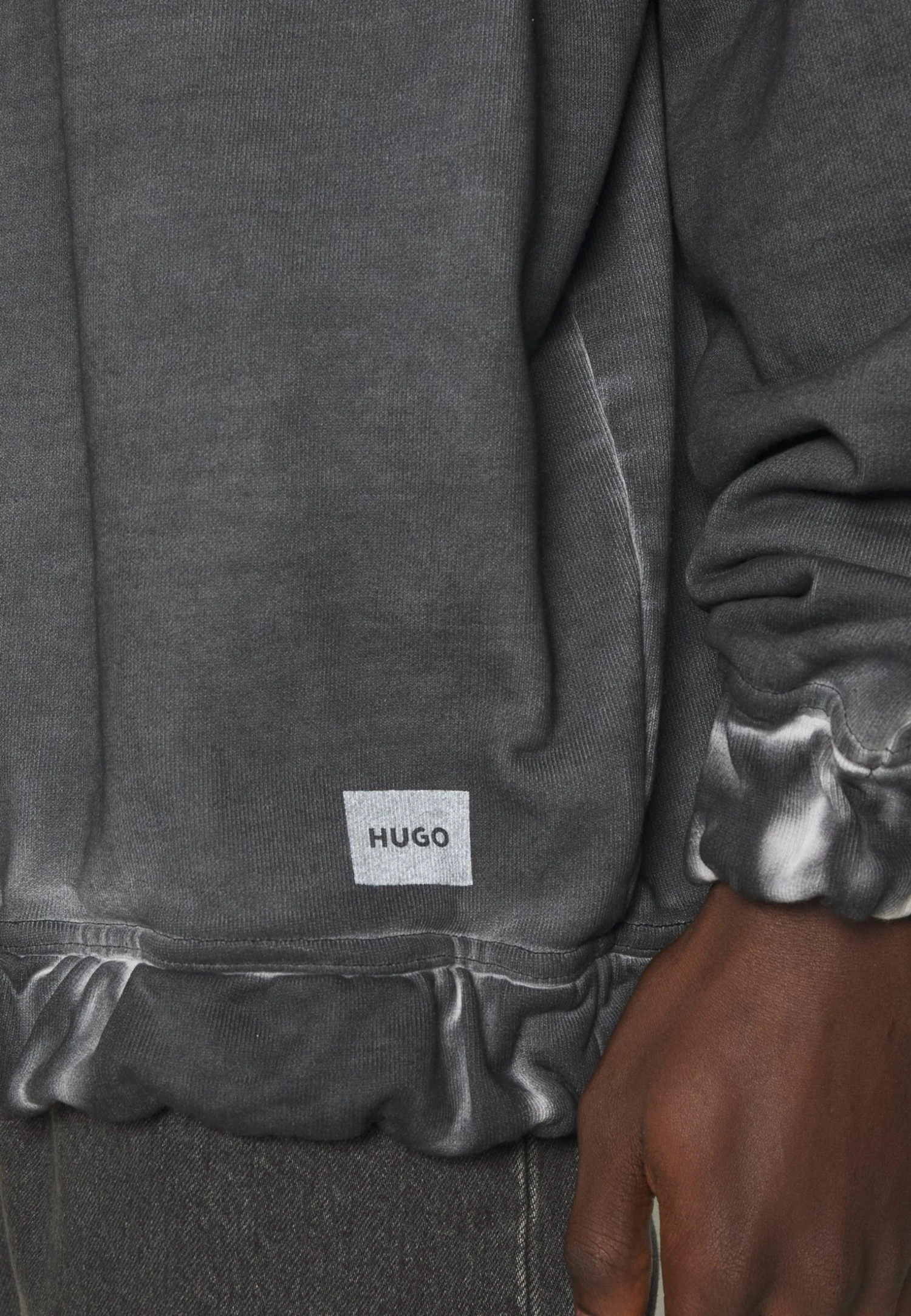 Hugo Dapennin - Hoodie - Black 10 Hugo Dapennin - Hoodie - Black - Image 8